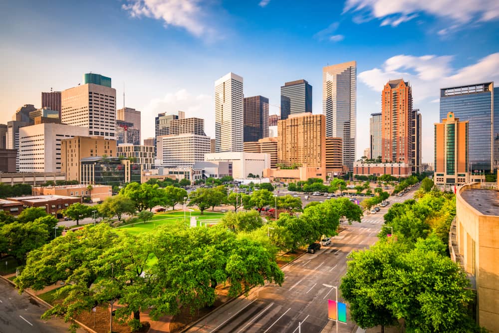 best neighborhoods in Houston to buy a house